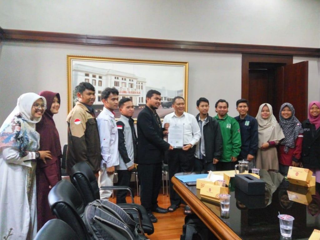 KAMMI Siap Awasi 100 Hari Kerja