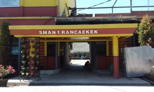 Dugaan Pungli SMAN 1 Rancaekek Tidak Jelas