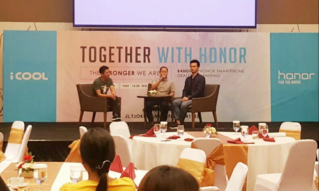 Honor Siap Rebut Tiga Besar Pasar Indonesia Honor Siap Rebut Tiga Besar Pasar Indonesia