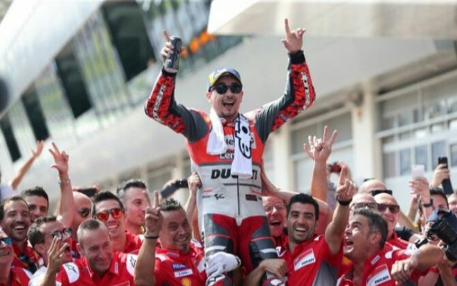 Lorenzo Menang, Ducati Masih Rajai GP Austria