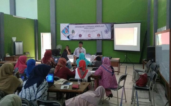 SMKN 4 Galakan Seminar Geulis