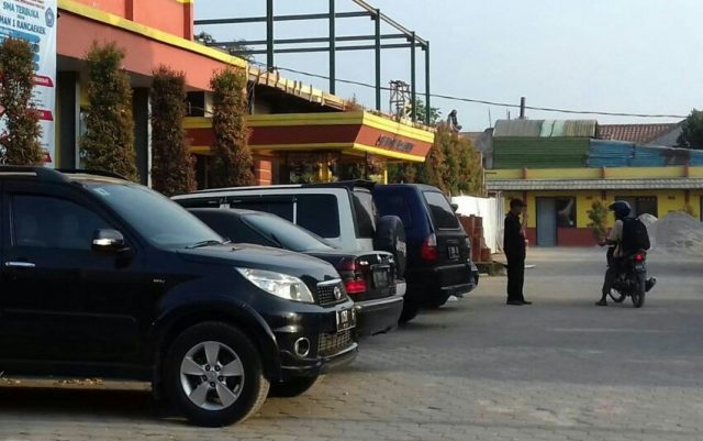 Saber Pungli Geledah SMAN 1 Rancaekek