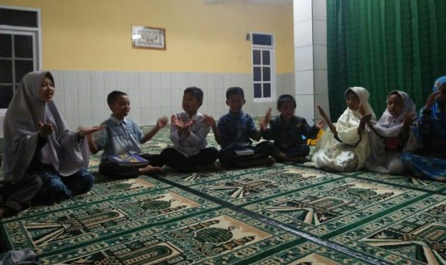 Metode Hafal Quran dengan Gerakan Metode Hafal Quran dengan Gerakan