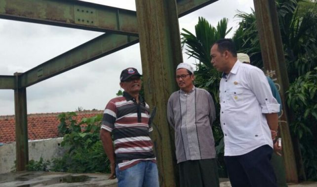 Proyek SD Baros Semakin Tak Jelas