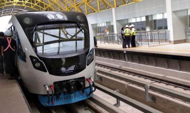 LRT Solusi Atasi Kemacetan LRT