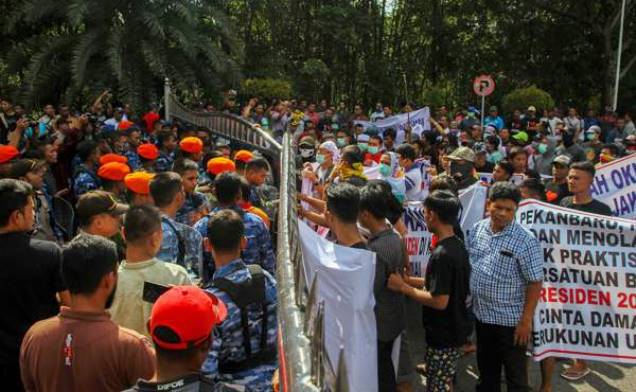 Larangan Deklarasi Ganti Presiden Gerus Polri Larangan Deklarasi Ganti Presiden Gerus Polri