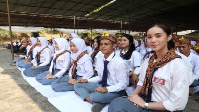 Mahasiswa Baru Unpad Ikuti Prosesi PMB Mahasiswa Baru Unpad Ikuti Prosesi PMB