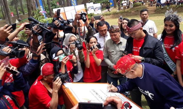 Menpar Dorong Pengembangan Destinasi Digital dan Nomadic