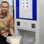 Luncurkan ATM Beras