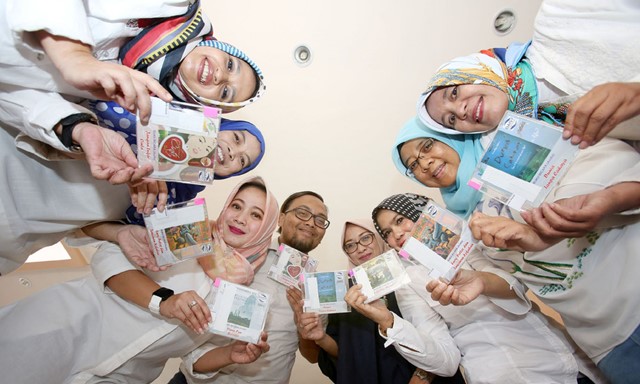 Relawan Bersedekah Suara di Balai Penerbitan Braille Indonesia Abiyoso