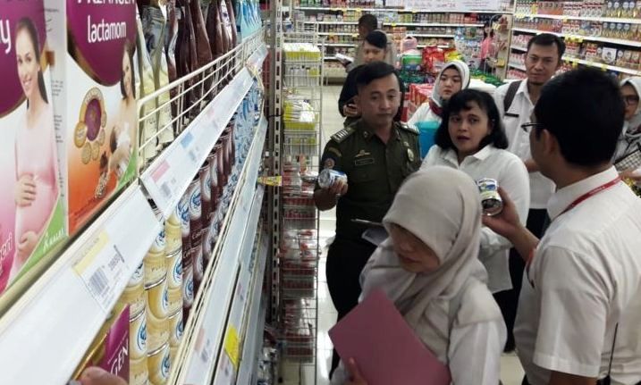 Temukan Susu Kemasan Cacat di Yogya Plaza