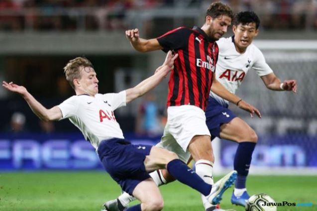 ac-milan-dikalahkan-lagi-kali-ini-oleh-tottenham-hotspur