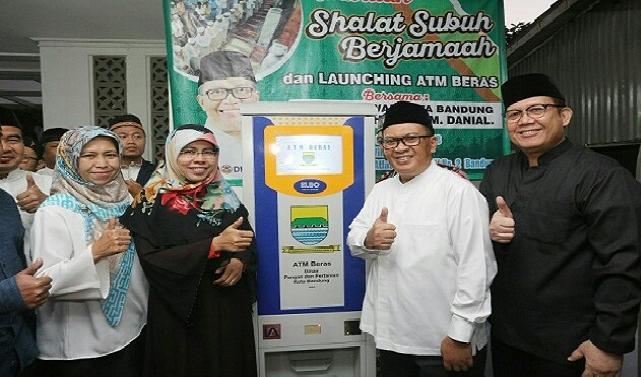 ATM Beras Akan Terus Ditingkatkan atm beras