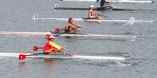 Dayung Indonesia Raih Emas Pertama Dayung Indonesia Raih Emas Pertama