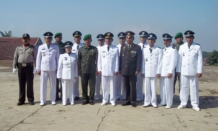 10 Kades Nyatakan Mundur 10 Kades Nyatakan Mundur