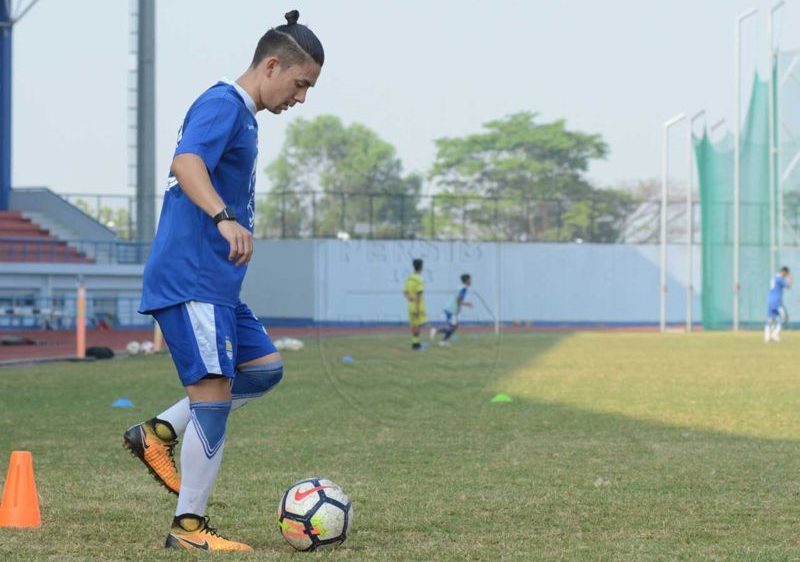 kim_kurniawan-latihan