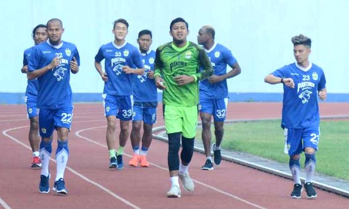 Pemain Persib Mulai Berlatih