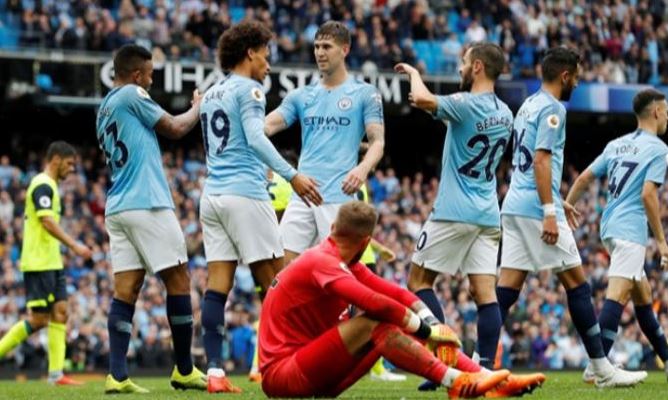 Manchester City Menang Lagi, Huddersfield Jadi Korban manchester-city-menang-lagi-huddersfield-jadi-korban