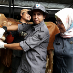 Cegah Hewan Berpenyakit dengan Pemeriksaan