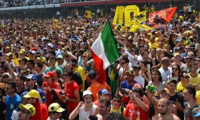 penonton MotoGP Inggris di Silverstone