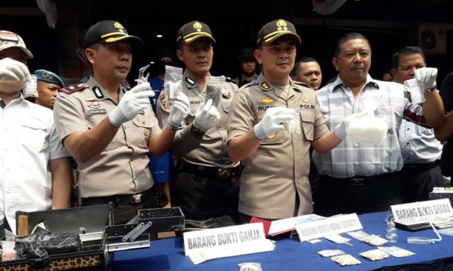 2 Pengedar Sabu Dibekuk Polres Cimahi polres-cimahi-sabu