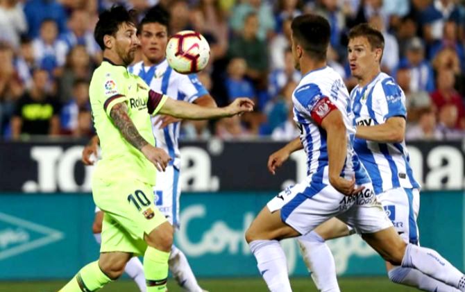 Memalukan, Barcelona Dihajar 'Tim Kerdil'