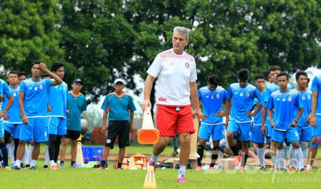 Arema Krisis Pemain Karena Cedera Arema Krisis Pemain Karena Cedera