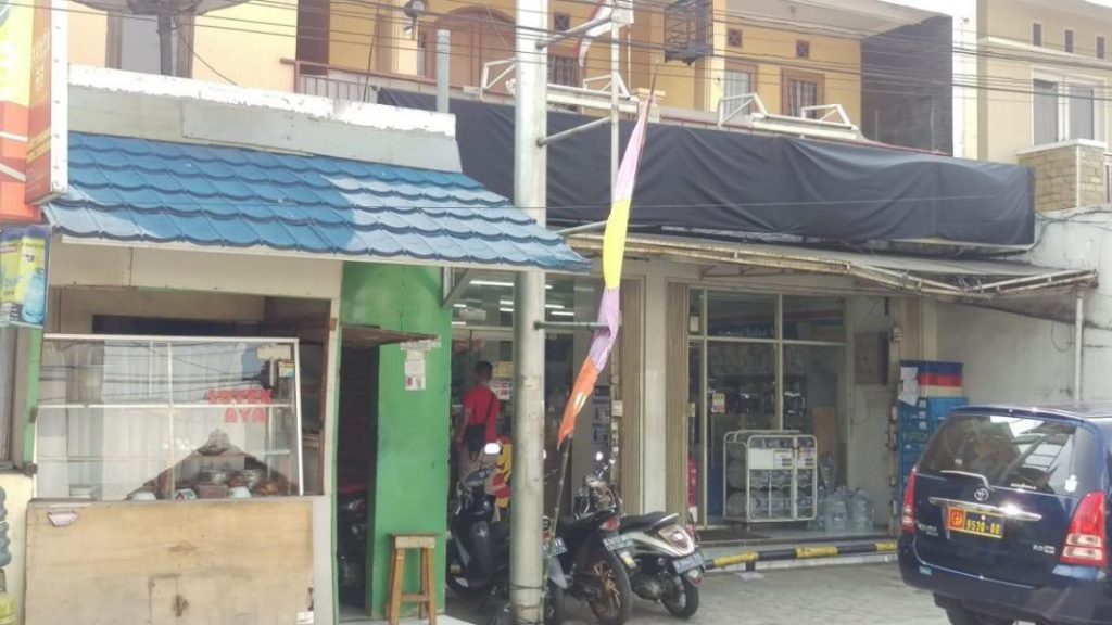 Sudah Disegel, Buka Lagi, Ada Apa ?