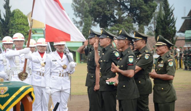 Kasdam Lantik Lulusan Diktama