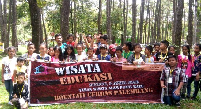 Ajari Anak Daerah Marginal, Ada Kegiatan Outbound