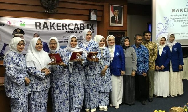 Enterpreneur Wanita Harus Melek Informasi Teknologi Digital