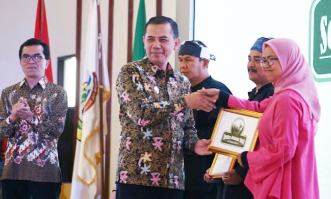 Bangun Kewirausahaan di Cirendeu Bangun Kewirausahaan di Cirendeu