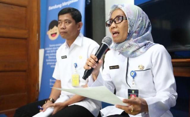 Kepala Daerah Diarak Pakai Delman Kepala Daerah Diarak Pakai Delman