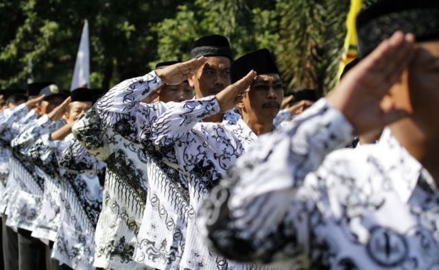Pembukaan CPNS Diminta Ditunda