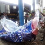 Satpol Tertibkan Alat Peraga Kampanye