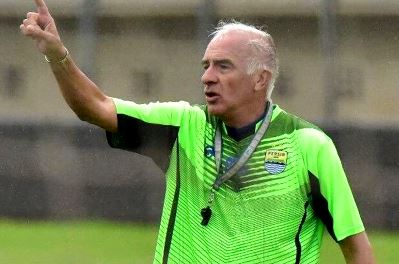 Gomez Pantau Pemain Muda