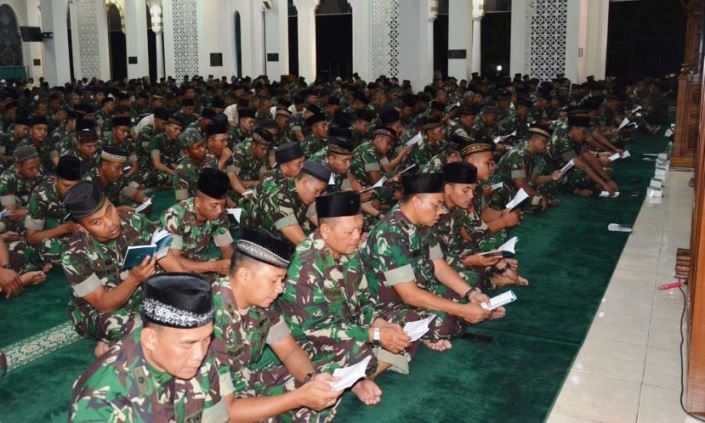 Kodam III/Siliwangi Doa Bersama Peringati Kesaktian Pancasila- HUT TNI Ke-73