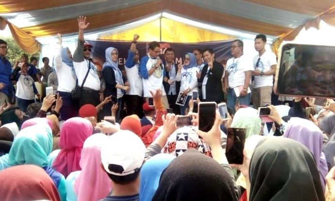 Dollar Naik, Utang Bengkak