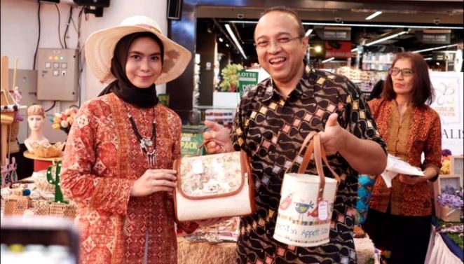 Kanwil DJP Jabar I Dorong Peningkatan Sektor Pajak UMKM Kanwil DJP Jabar I Dorong Peningkatan Sektor Pajak UMKM