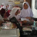 Guru Honorer Masih Mogok Ngajar