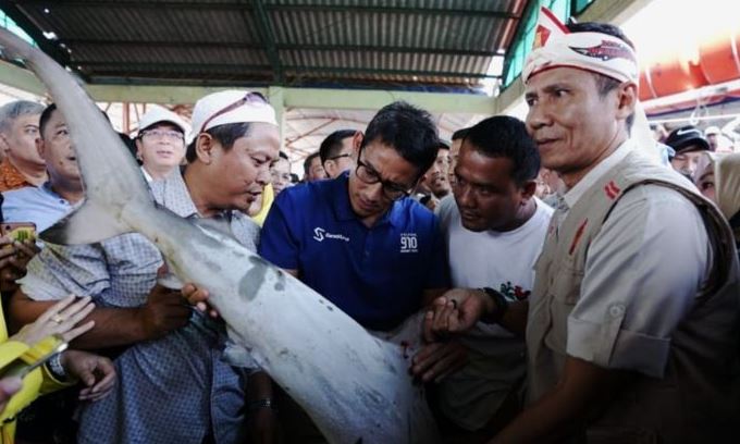Nelayan Indramayu Curhat ke Sandi Nelayan Indramayu Curhat ke Sandi