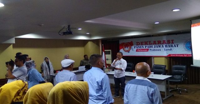 Notaris Dukung Prabowo-Sandi