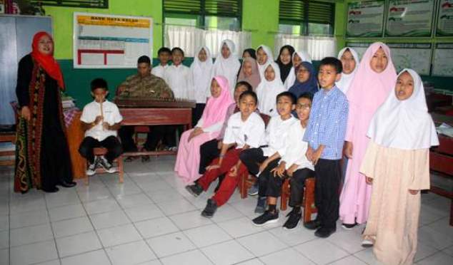 Kembangkan Seni Karawitan