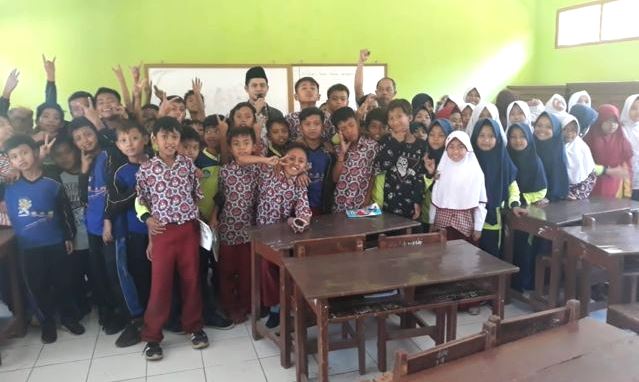 Perlu Sosialisasi Tangkal LGBT