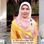 Tetap Sekolah meski Kerja di Pabrik dan Pesantren