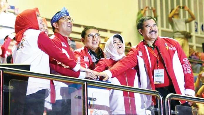 Emil Titip Tiga Pesan ke KONI Jabar