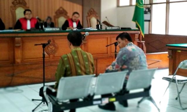 kasus suap mantan Bupati Bandung Barat, Abu Bakar.