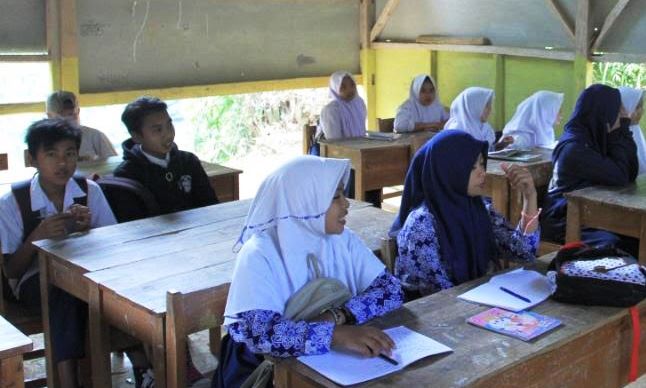 Disdik Abaikan Sekolah Rusak