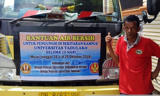 Unpad Salurkan Bantuan Bagi Korban Bencana Sulteng Unpad Salurkan Bantuan Bagi Korban Bencana Sulteng