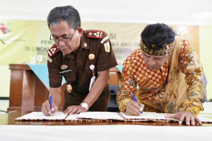 Cegah Pungli Dengan Pendampingan Cegah Pungli Dengan Pendampingan